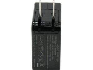 JP 230V TO USB CHARGER ADAPTOR (3PIN)
